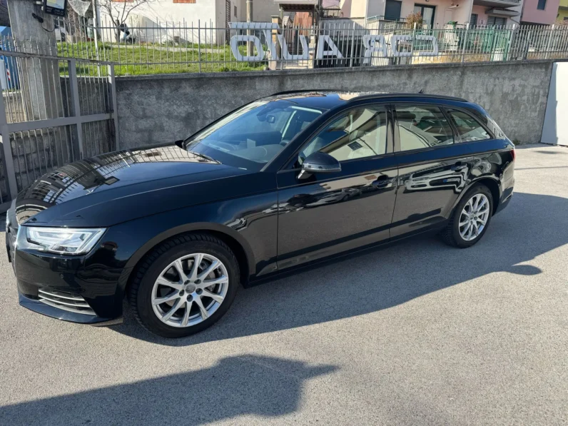 Audi A4 Avant 40 2.0TDI 190cv quattro S-tronic