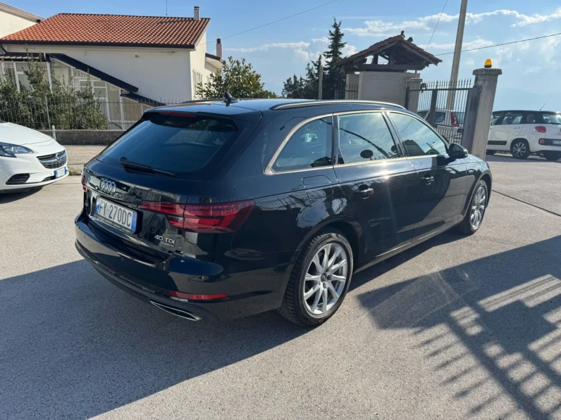 Audi A4 Avant 40 2.0TDI 190cv quattro S-tronic