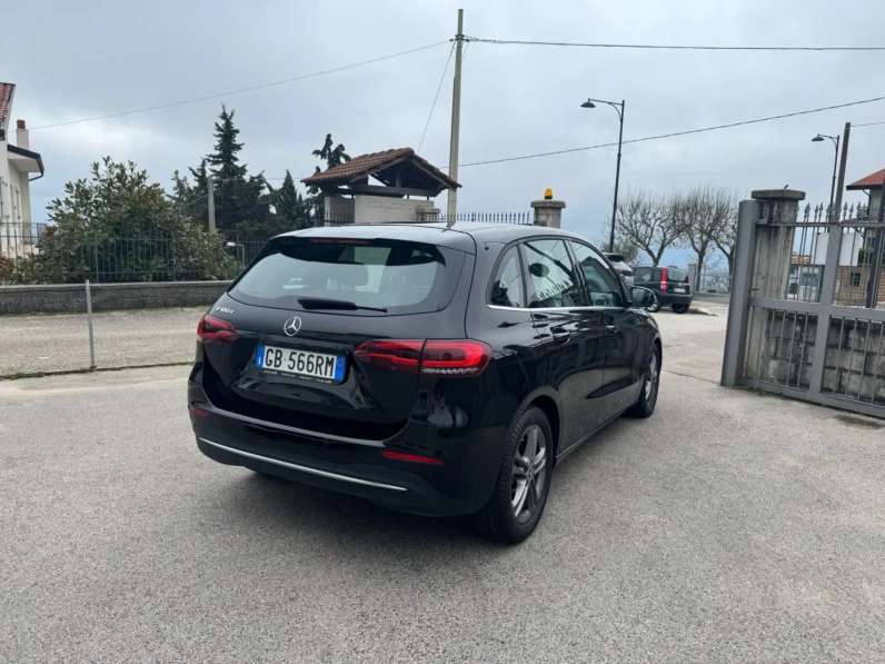 Mercedes-benz B 180 d Automatic Executive