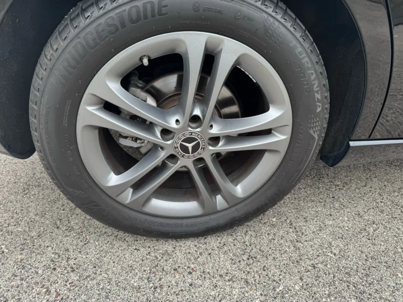 Mercedes-benz B 180 d Automatic Executive