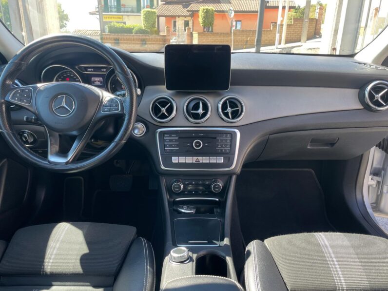 MERCEDES BENZ GLA 220D 177CV SPORT 4MATIC