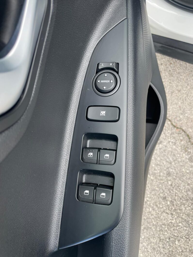 KIA STONIC 1.4MPI ECO STYLE GPL 97CV